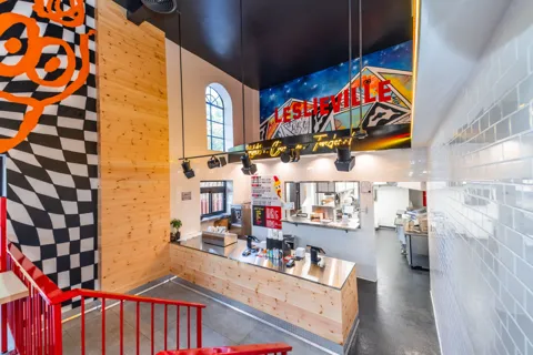 Dave's Hot Chicken Leslieville, project image 12