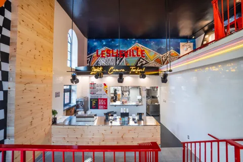 Dave's Hot Chicken Leslieville, project image 13