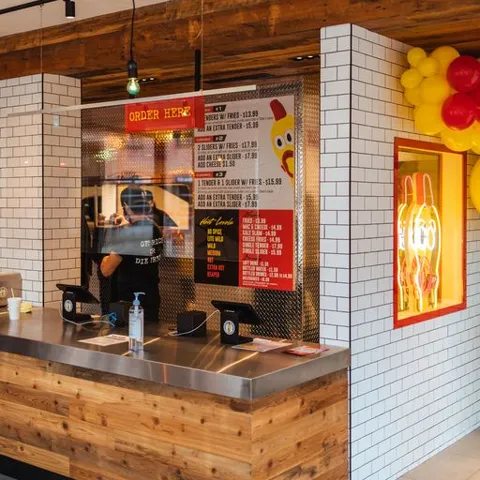 Dave's Hot Chicken Parkdale, project image 4