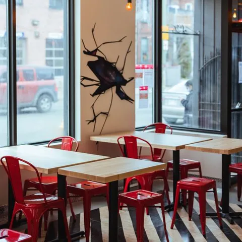 Dave's Hot Chicken Parkdale, project image 15