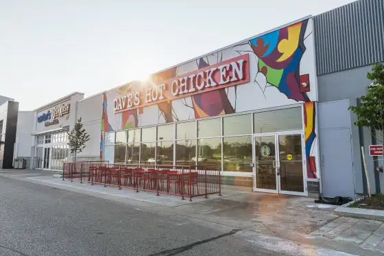 Dave's Hot Chicken Pickering project photo 13 of 47