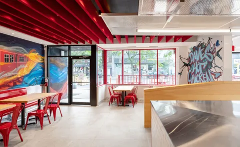 Dave's Hot Chicken Yonge Street, project image 16