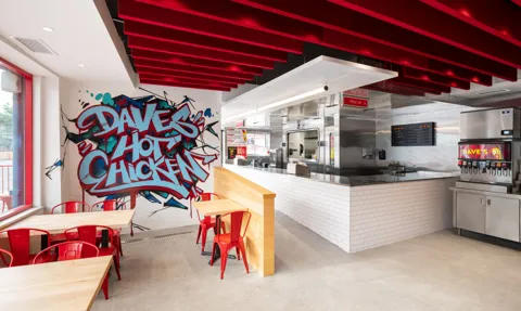 Dave's Hot Chicken Yonge Street, project image 17