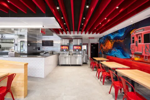 Dave's Hot Chicken Yonge Street, project image 18