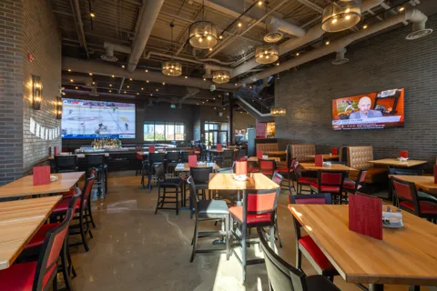 Shoeless Joe's, project image 9