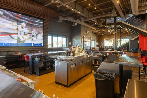 Shoeless Joe's, project image 10