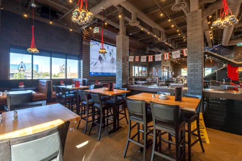 Shoeless Joe's, project image 11