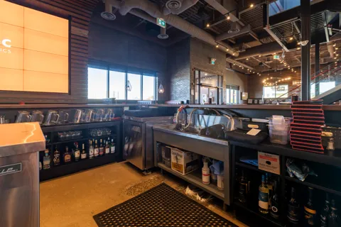 Shoeless Joe's, project image 22