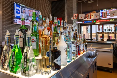 Shoeless Joe's, project image 23