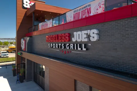 Shoeless Joe's, project image 76