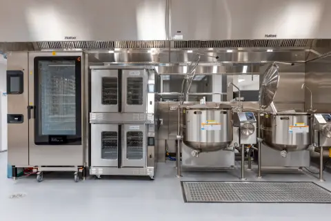 Combi oven, convection ovens and tilting kettles at U of T Mississauga