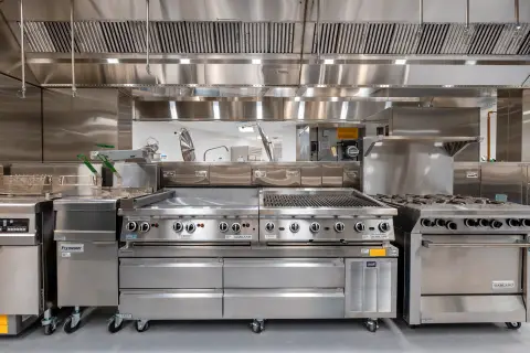 Range, griddle and fryer line under the hood
